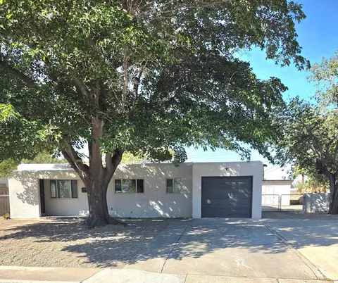 1705 Utah St NE, Albuquerque, NM 87110