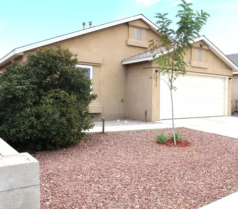 2312 Desert Wood Dr SW, Albuquerque, NM 87121