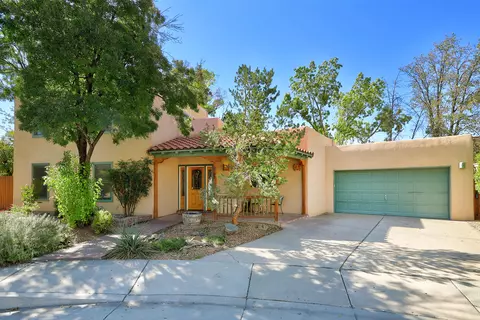 2109 Ryan Pl NW, Albuquerque, NM 87107