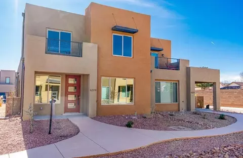 6319 Vista Del Bosque Dr NW, Albuquerque, NM 87120