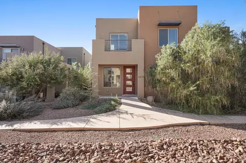 6319 Vista Del Bosque Dr NW, Albuquerque, NM 87120