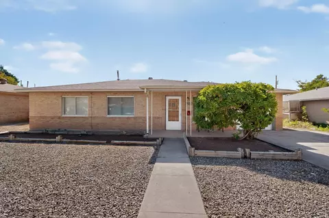 5824 Bellamah Ave NE, Albuquerque, NM 87110