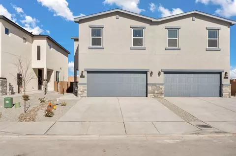 1895 Sunrise Ln SE, Rio Rancho, NM 87124