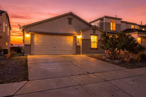 2504 Woodhill Dr NW, Albuquerque, NM 87120