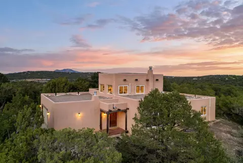 27 Sedillo Loop, Tijeras, NM 87059