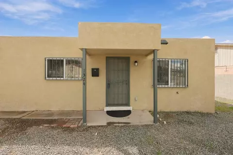 1324 Spence Ave SE, Albuquerque, NM 87106