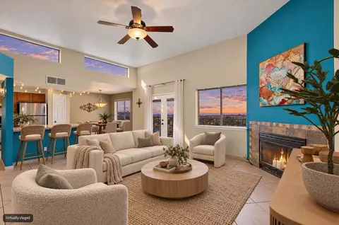 517 Pinon Creek Rd SE, Albuquerque, NM 87123