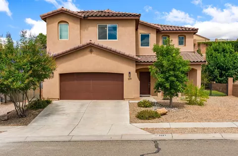 1691 Camino Corona SW, Los Lunas, NM 87031