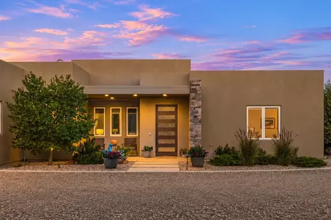 28 Kiva Ct, Sandia Park, NM 87047