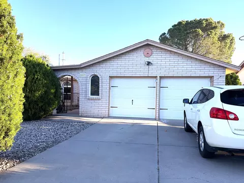 6613 Hensch Ave NE, Albuquerque, NM 87109