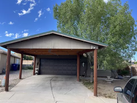 9131 Port Rd NW, Albuquerque, NM 87121
