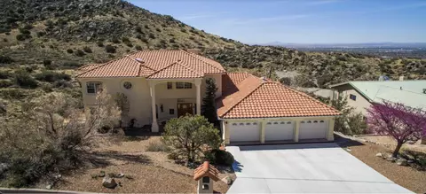 13516 Deer Trail Pl NE, Albuquerque, NM 87111