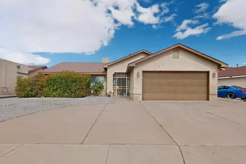 1328 82nd St SW, Albuquerque, NM 87121