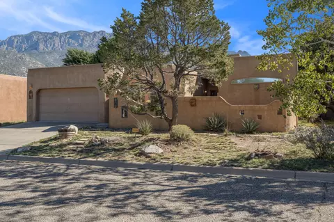 7716 Cedar Canyon Ct NE, Albuquerque, NM 87122