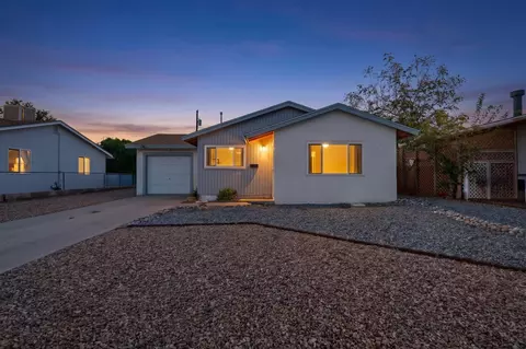 308 Parsifal St NE, Albuquerque, NM 87123