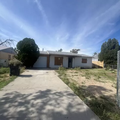 629 Ortiz Dr SE, Albuquerque, NM 87108