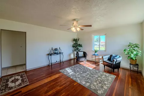 4843 Highway 314 SW, Los Lunas, NM 87031