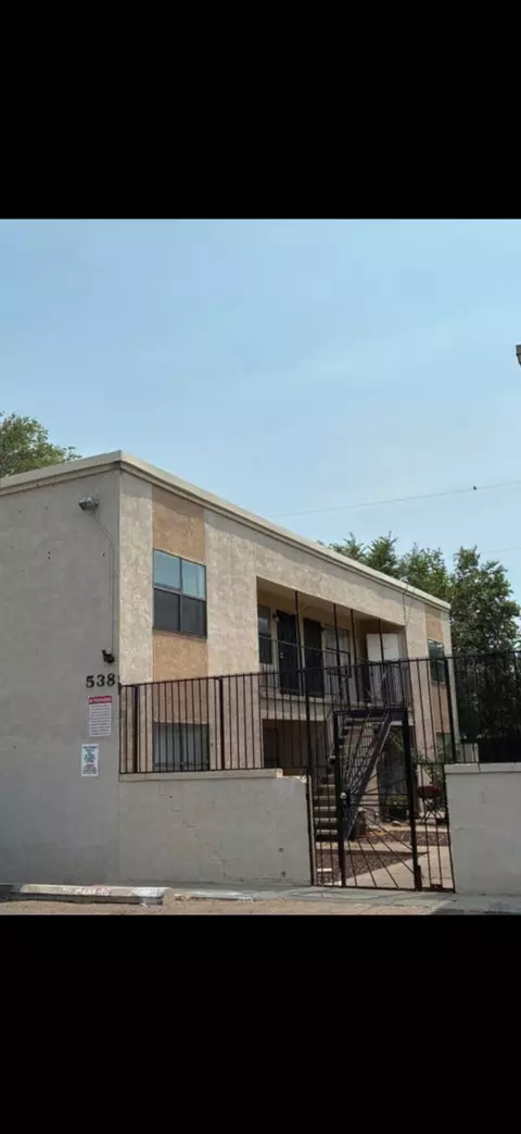 538 Ortiz Dr SE, Albuquerque, NM 87108