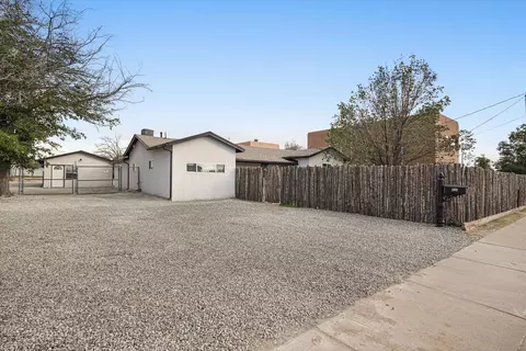 2408 Broadway Blvd NE, Albuquerque, NM 87102