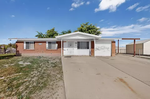 1439 S Loma Hermosa Ct NW, Albuquerque, NM 87105