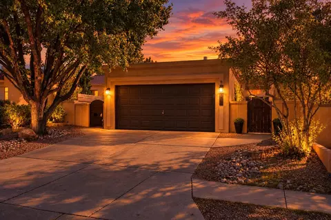 9438 Bent Rd NE, Albuquerque, NM 87109