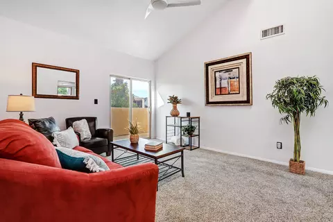 13246 Candelaria Rd NE, Albuquerque, NM 87112