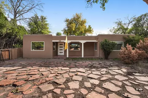 310 La Plata Rd NW, Albuquerque, NM 87107