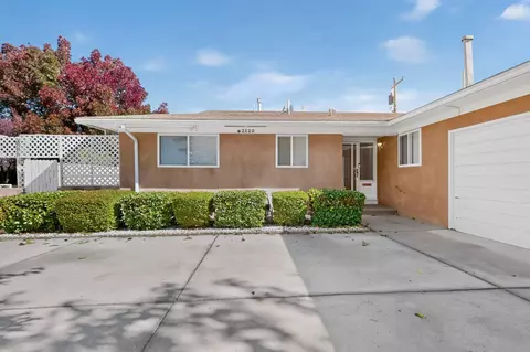 2120 Glorieta St NE, Albuquerque, NM 87112