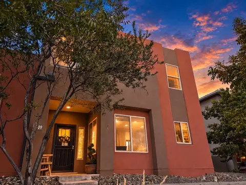 5709 University Blvd SE, Albuquerque, NM 87106