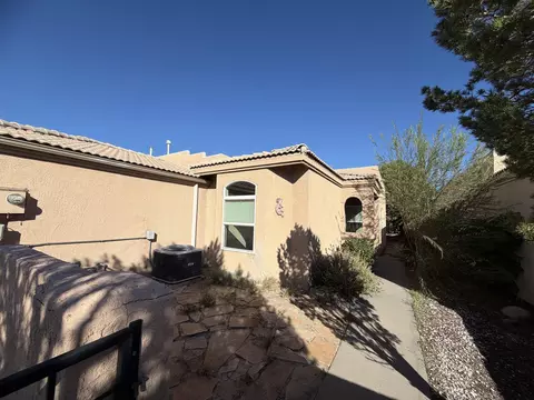 328 Serenity Ct SE, Albuquerque, NM 87123