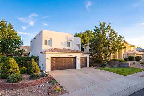 9671 Redmont Rd NE, Albuquerque, NM 87109