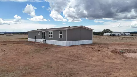 14 Coyote Loop, Moriarty, NM 87035 photo 4