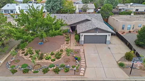10005 Bellevue Ct NW, Albuquerque, NM 87114