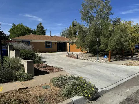 1405 Marron Cir NE, Albuquerque, NM 87112