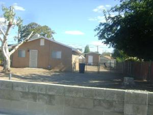 5020 Bluewater Rd NW, Albuquerque, NM 87105 photo 1