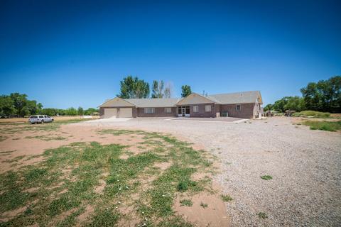 9 Bosque Cir, Bosque, NM 87006 photo 1