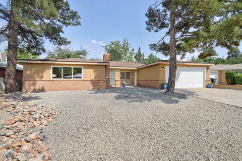 1504 Florida St Ne Albuquerque Nm 87110 34 Photos Mls 975468 Movoto