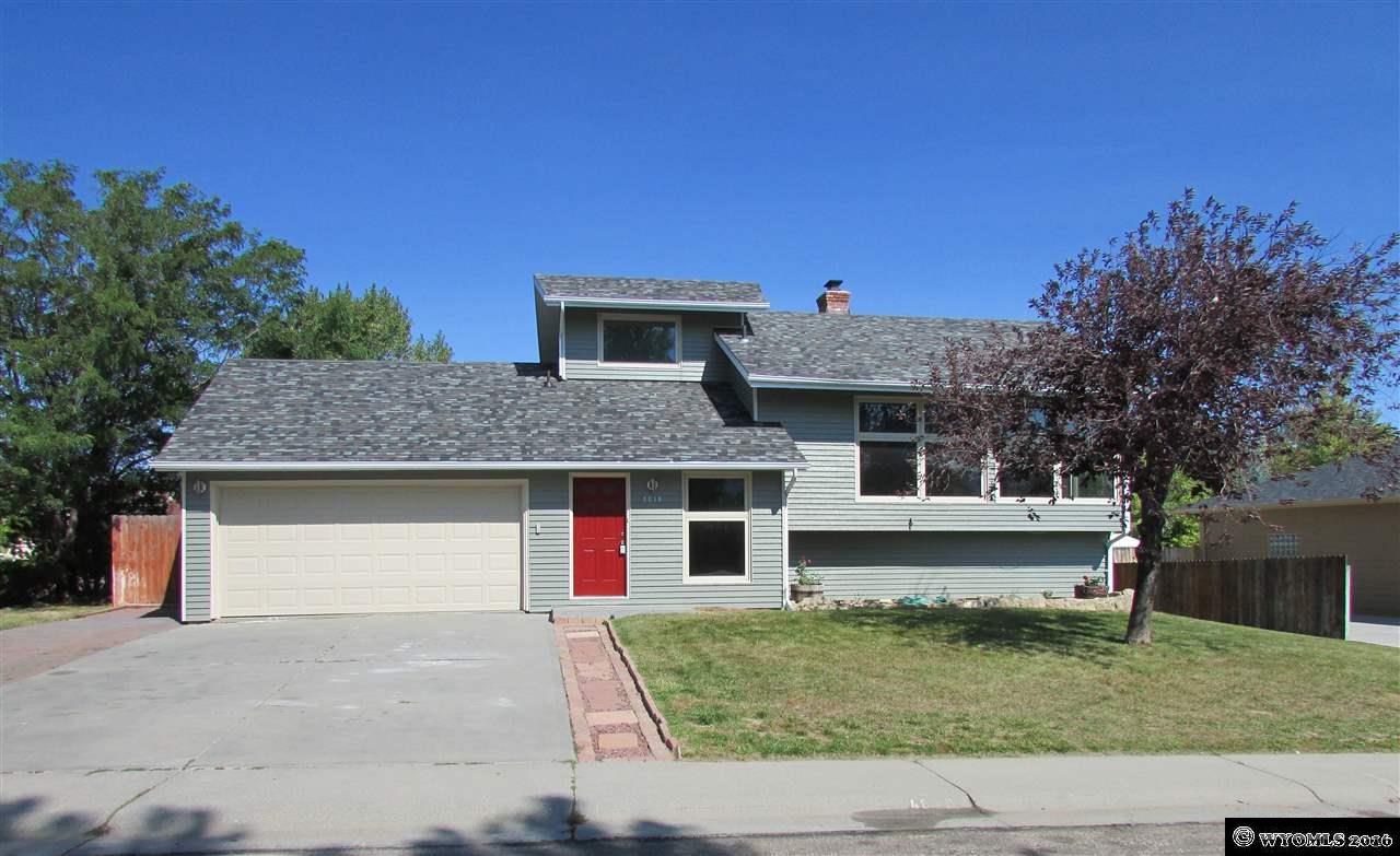 4810 E 17th St, Casper, WY 82609 photo 1