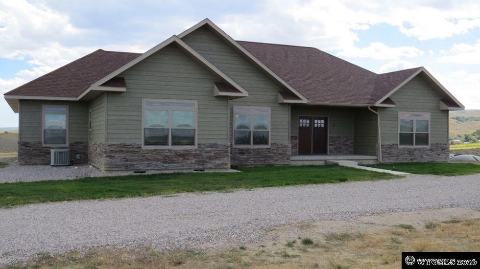 71 Iiams Rd, Lander, WY 82520 photo 1