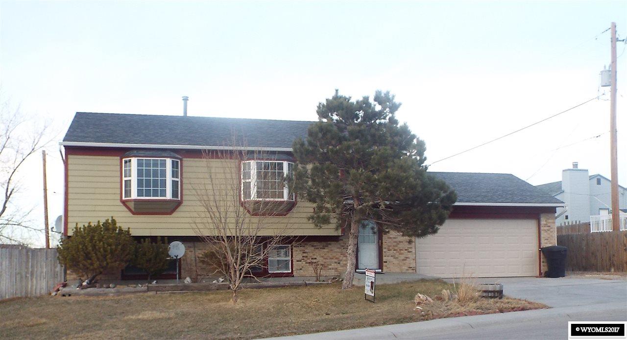 1226 E 24th St, Casper, WY 82601 photo 1
