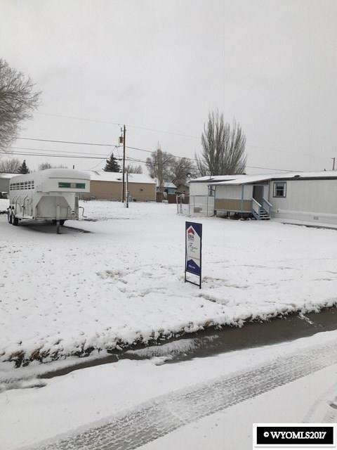 301 E Ctr, Rawlins, WY 82301 photo 1