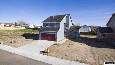 882 Flicker, Douglas, WY 82633 photo 1