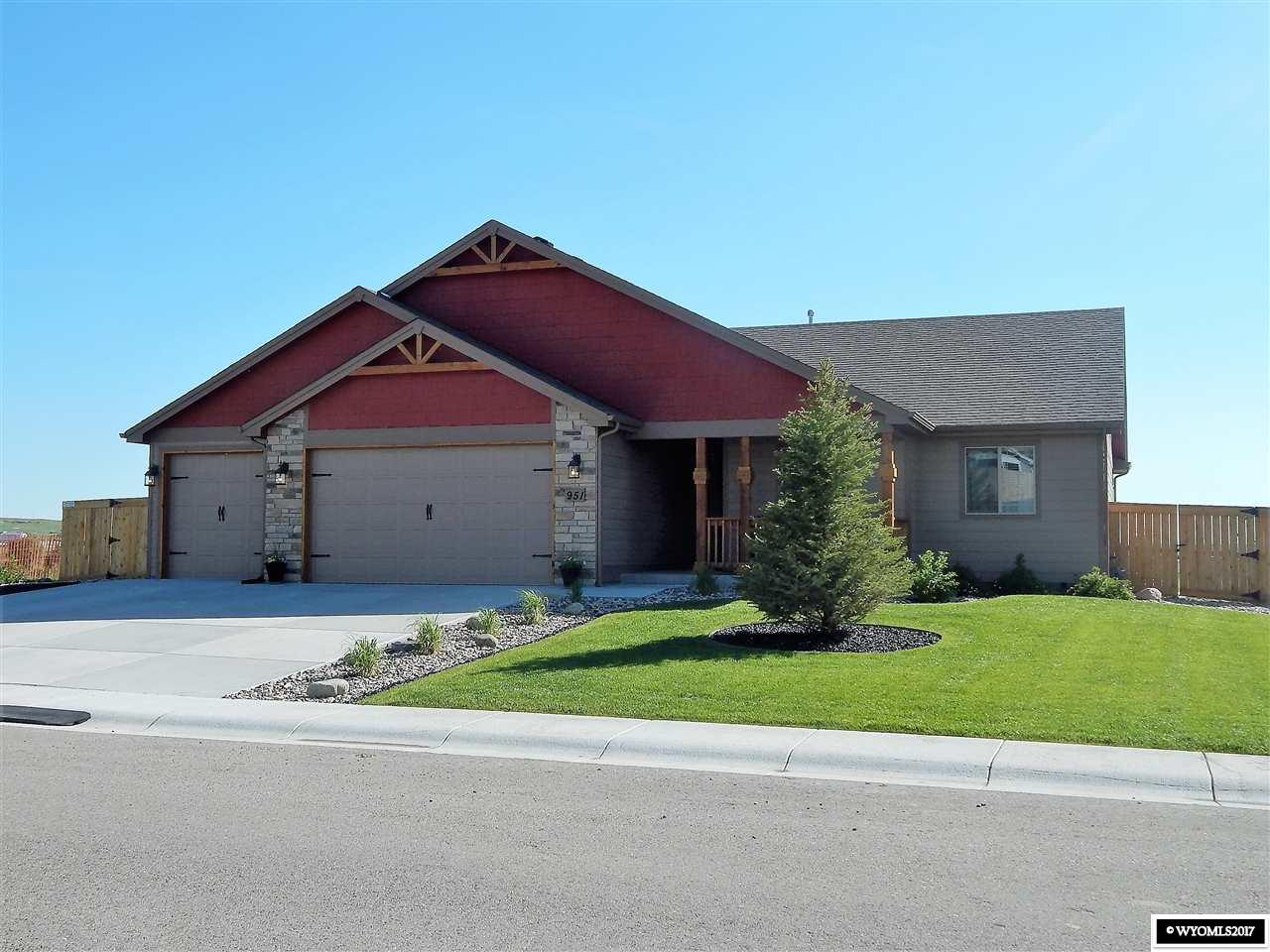 951 Eagle Dr, Douglas, WY 82633 photo 1