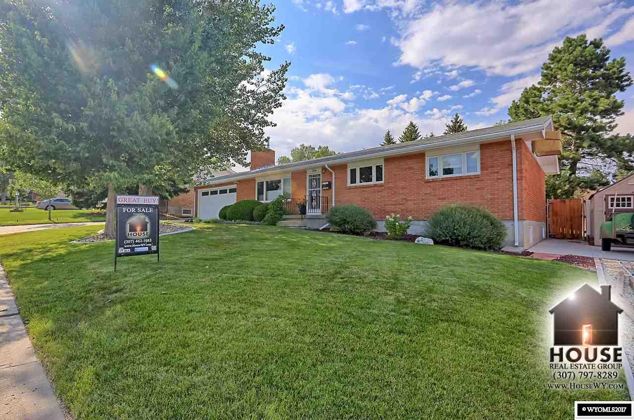 2714 E 5th St, Casper, WY 82609 photo 1