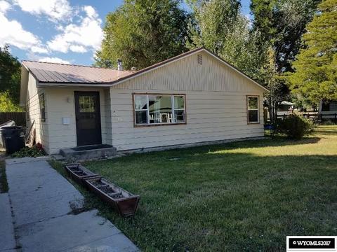 555 Eugene St, Lander, WY 82520 photo 1