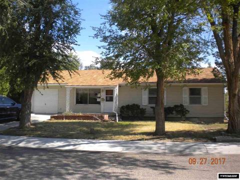 525 Pineview Pl, Casper, WY 82609 photo 1