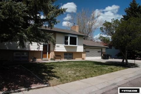 3530 E 18th, Casper, WY 82609 photo 1