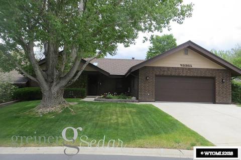 2039 Rustic Dr, Casper, WY 82609 photo 1