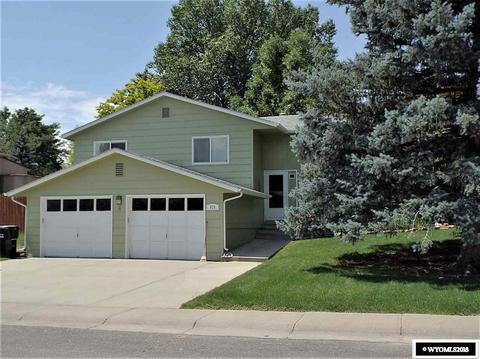 970 Dundee, Casper, WY 82609 photo 1