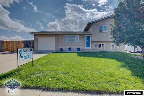 1931 E 24th St, Casper, WY 82609 photo 1